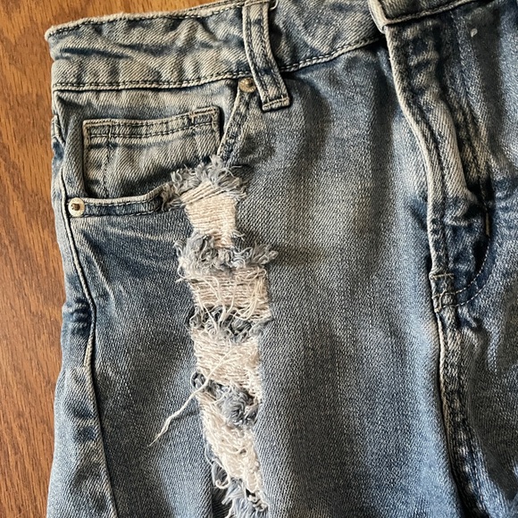 JUST USA Distressed Denim Jean CUTOFF SHORTS Size Small - Picture 5 of 10